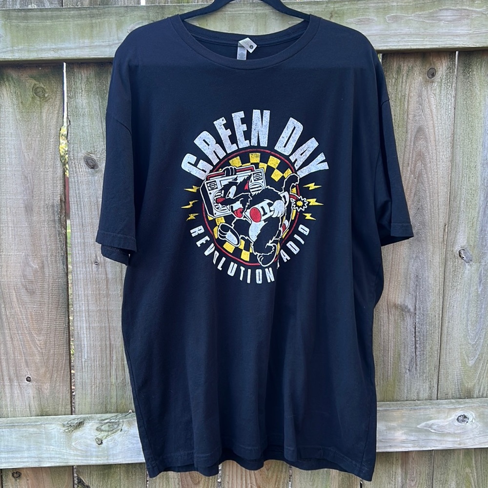 Next Level Apparel Green Day Tour of 2017 Short Sleeve Top